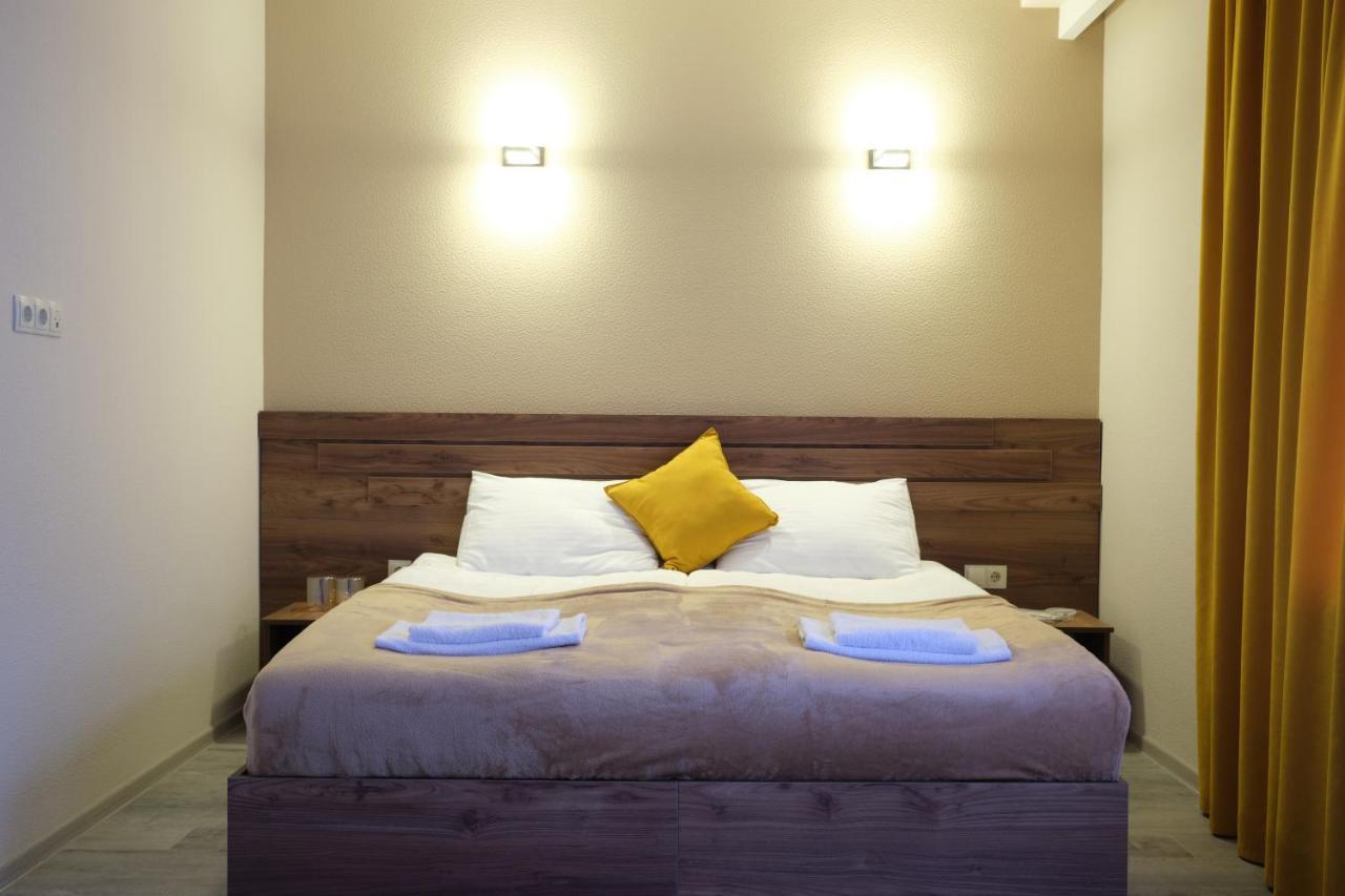 Hotel Axien Kazbegi エクステリア 写真