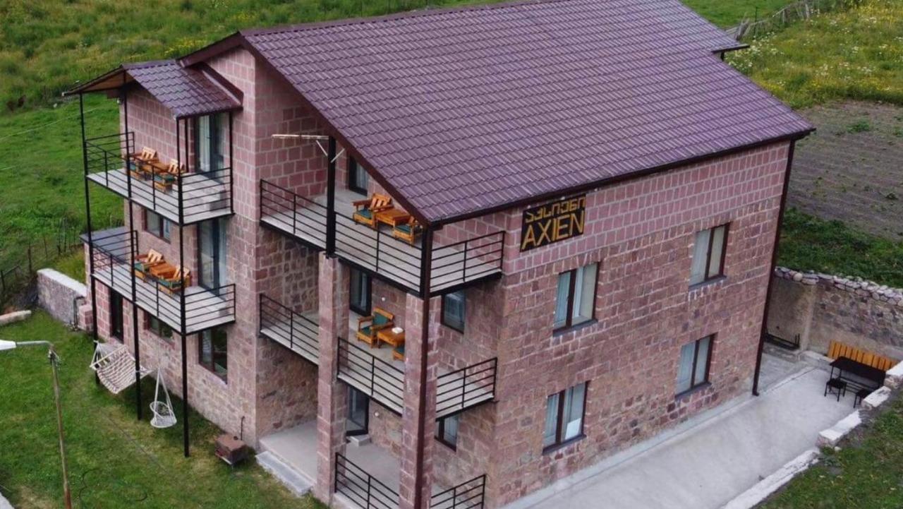 Hotel Axien Kazbegi エクステリア 写真