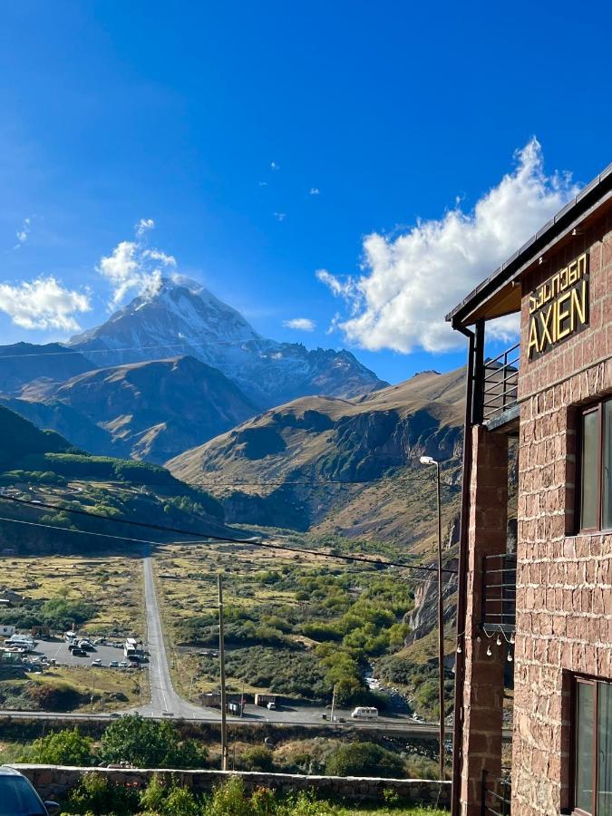 Hotel Axien Kazbegi エクステリア 写真