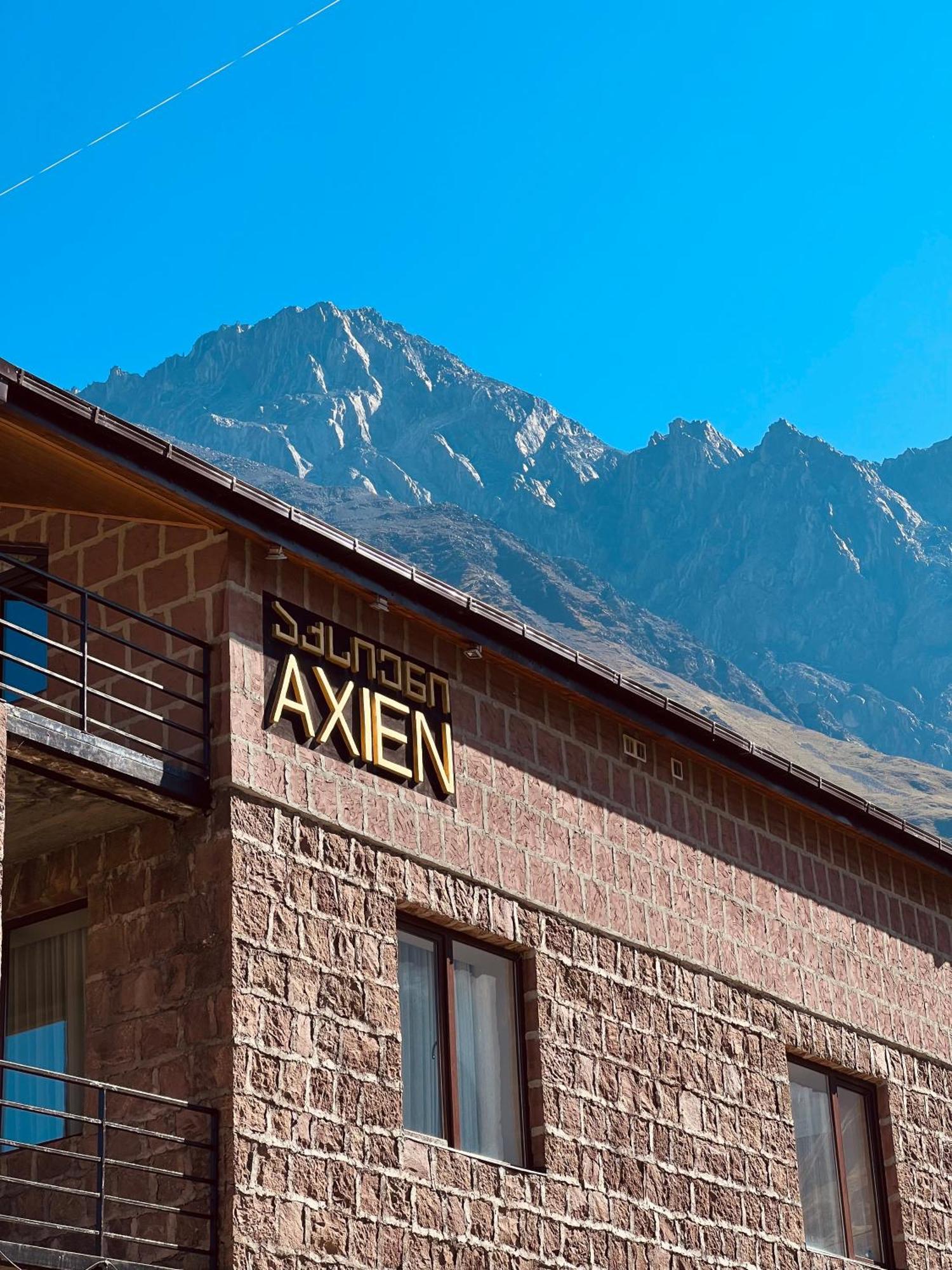 Hotel Axien Kazbegi エクステリア 写真